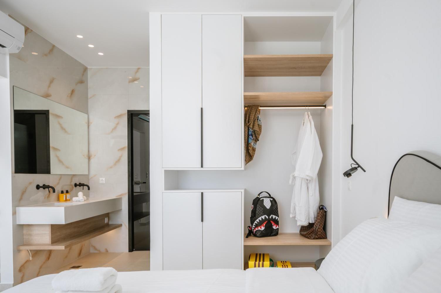 Sardines Luxury Suites Hersonissos  Exterior photo