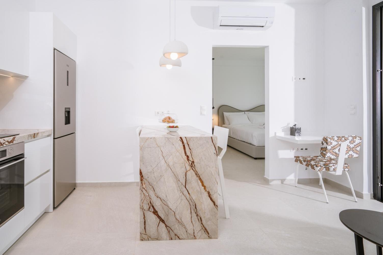 Sardines Luxury Suites Hersonissos  Exterior photo
